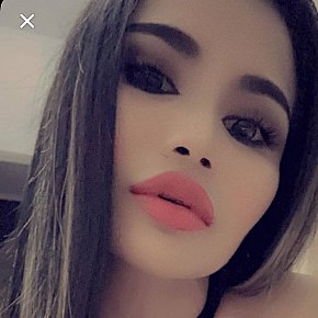 Yuri escort in  offers Sexo em diferentes posições services