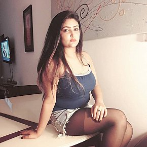 Soniya Culo Enorme escort in Karachi offers Handjob services
