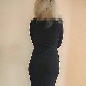 Blonde-Mature-Lady Mûre escort in Bucharest