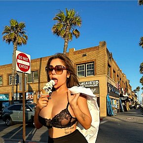Larazaty-queen escort in  offers Embrasser services
