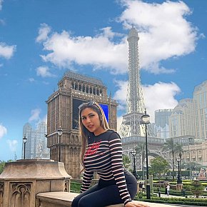 Larazaty-queen escort in  offers Embrasser services