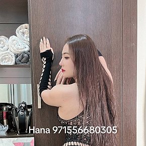 Hana Super-forte Di Seno escort in Dubai offers Deep Throat (Gola profonda) services