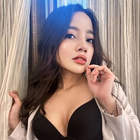 Chaca escort in Singapore City