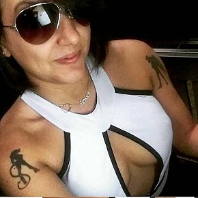 Flivia-Bueno escort in  offers Analsex services