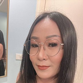 Ly-Lee escort in  offers Sexo em diferentes posições services
