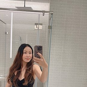 Ly-Lee escort in  offers Sexo em diferentes posições services