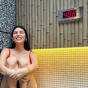 Tamara Modella/Ex-modella escort in Hong Kong offers Pompino con preservativo services