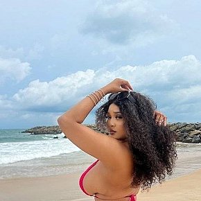 Babarita Tetas Enormes escort in Doha offers Dominante (suave)
 services