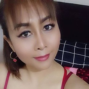 Sunny Mûre escort in  offers Ejaculation sur le corps services