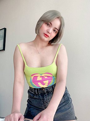 Keam escort in Manama offers Squirting services
