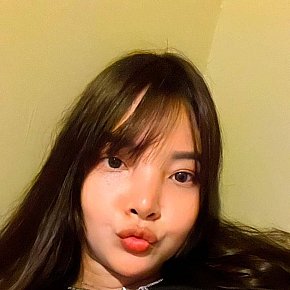 Mi-Mi Super-forte Di Seno escort in Chiang Mai