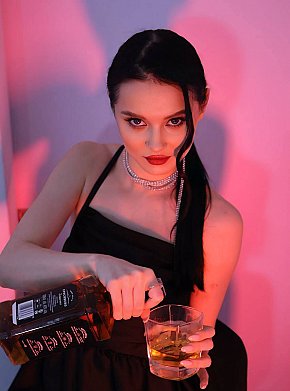 Olena College Girl
 escort in Paris offers Oral fără Prezervativ cu Finalizare services