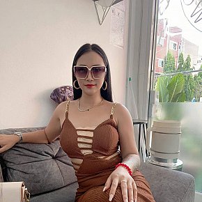 Gail-Valin escort in  offers Juegos con dildo
 services