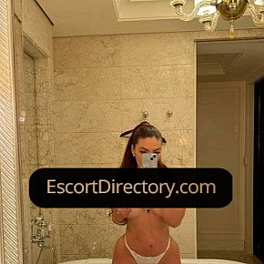 Chanel Vip Escort escort in Dubai offers Fußfetisch services