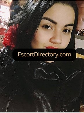 Sara escort in Zurich offers Deep Throat (Gola profonda) services