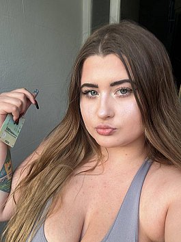 lingeriegirl001
