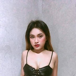 Leigh-Collins Completamente Natural escort in  offers Masturbação services