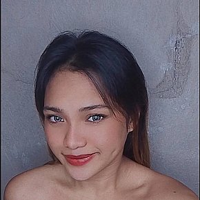 Leigh-Collins Completamente Natural escort in  offers Masturbação services