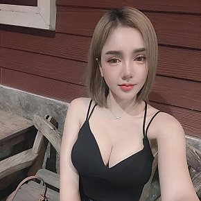 Airin Occasional
 escort in Jakarta offers 69 Position services