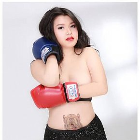 Bell Super-culo escort in Bangkok offers Sborrata sull corpo services