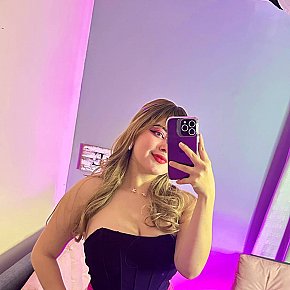 Bipreya Studentessa Al College escort in Stockholm offers Pompino con preservativo services
