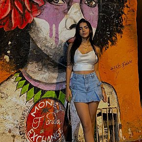 Sofia-Rose escort in Berlin offers Brincadeiras lésbicas services