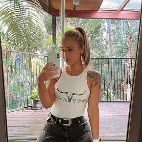 saisha Musculada
 escort in Copenhagen offers Mamada sin condón hasta terminar
 services
