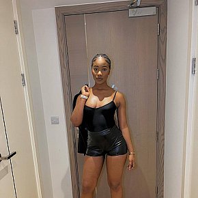 Mandy Modella/Ex-modella escort in Ajman