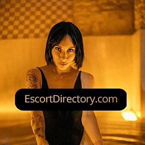 Emma Mûre escort in Madrid offers Jeux avec gode/sextoys services
