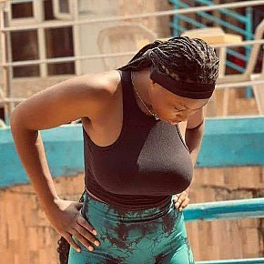 Pearl Étudiante escort in Accra offers Embrasse selon affinités services