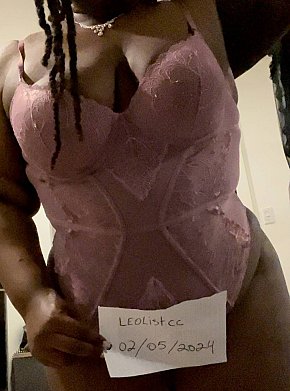 celine escort in Laval offers Kissing services