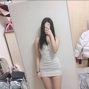 Independent-Soyou All Natural
 escort in Seoul offers 69 Position services
