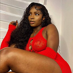 SEXY-NICOLE Reif escort in Dubai offers Blowjob ohne Kondom services