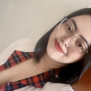 Alika Posterior Mare escort in Kuta Bali offers Lenjerie services