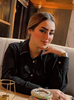 soraya-arabian-anal-girl Modella/Ex-modella escort in Doha offers Sesso Anale services