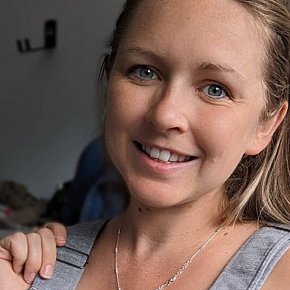 Averse escort in Berlin offers Massagem erótica services