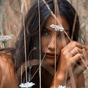 Maria Completamente Natural escort in Amsterdam offers Posição 69 services