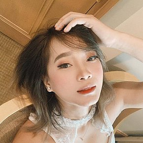Jamie Naturală escort in Manila offers Sărut Franţuzesc services
