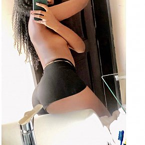 Rinah Naturală escort in  offers Sărut Franţuzesc services