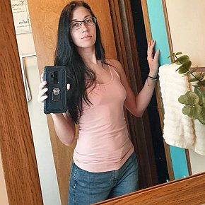 Claudia-Linda Cu Puțini Clienți escort in London offers Sărut services