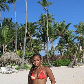 tessy-cuban-anal-lady Superbunduda escort in Doha offers Experiência com garotas (GFE) services