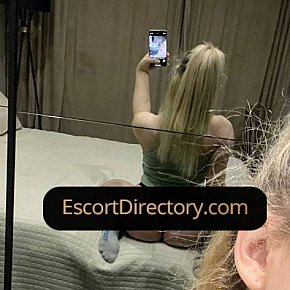 Emi escort in  offers Posición 69 services