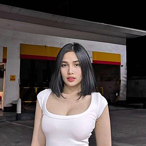 bella-tan escort in Kuta Bali offers Oral fără Prezervativ services