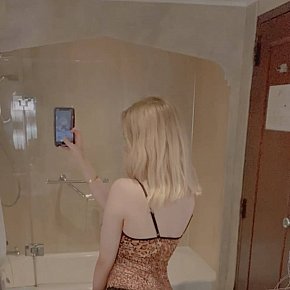 Monika Étudiante escort in Istanbul offers Pipe avec capote services