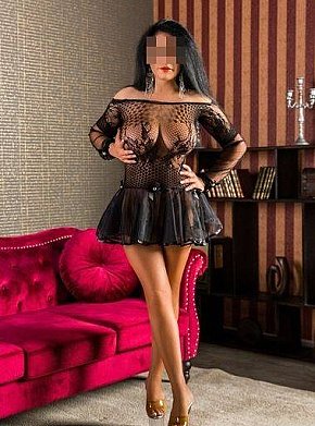 Discreet-Lady Madura escort in 