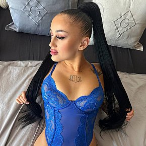 Dorrine Model/Fost Model escort in Annemasse offers Sărut Franţuzesc services