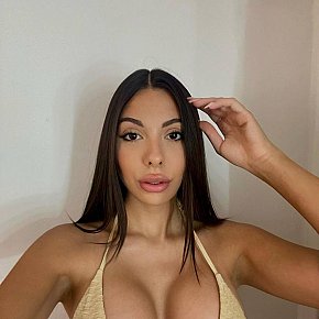 Brittany-Jones escort in Den Haag  offers Posição 69 services