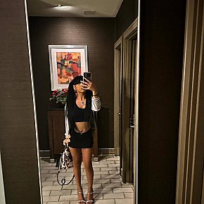 Kiran-Lola escort in Berlin offers Sexo en diferentes posturas
 services
