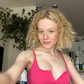 Assana-Allie escort in Athens offers Couro/Látex/PVC services