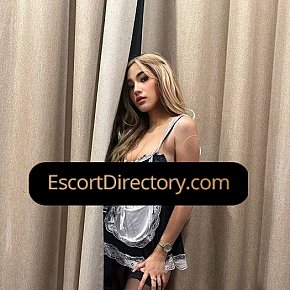 Sage escort in Hong Kong offers Douche dorée (donneur) services